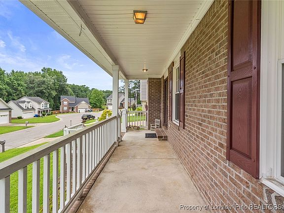 5th image of 321 Peterson Pl