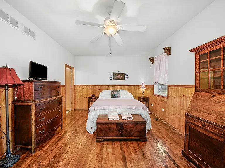 9873 E Yorkhouse Rd — Photo 3