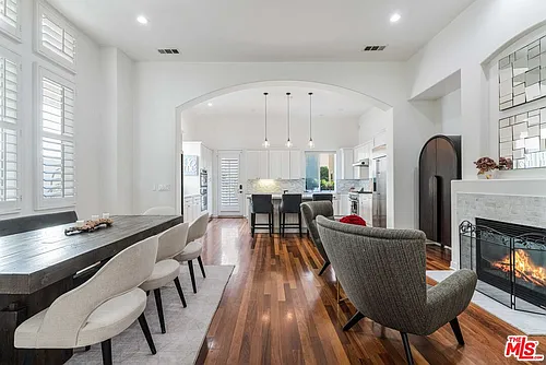 5734 Celedon Crk Photo 1