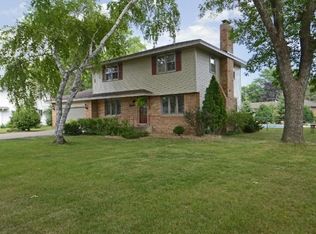 7804 Florida Cir N, Brooklyn Park, MN 55445