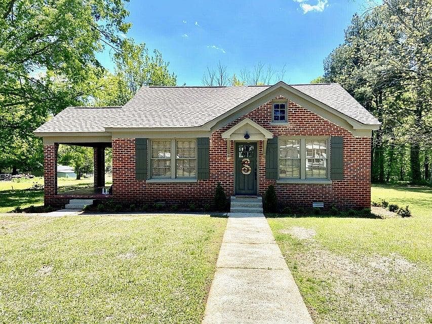 604 W Mill St, Blue Mountain, MS 38610 Zillow