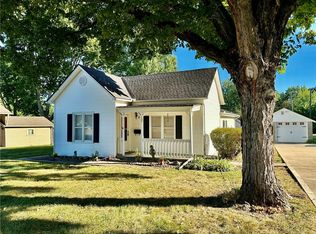 122 E Kay St, Lansing, KS 66043