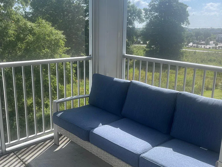 Ella Kinley Cir — Photo 7