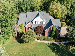 4400 Selwood Ct, Williamston, MI 48895