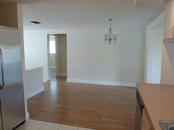 5th image of 3438 Warbler Dr