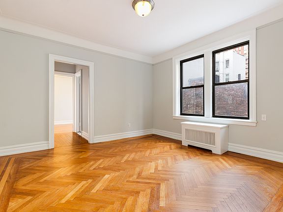 2nd image of 225 W 12th St APT 3G