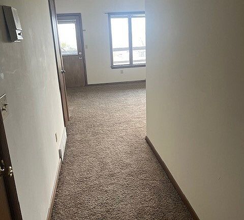 2nd image of 726 W 2nd St #11377387