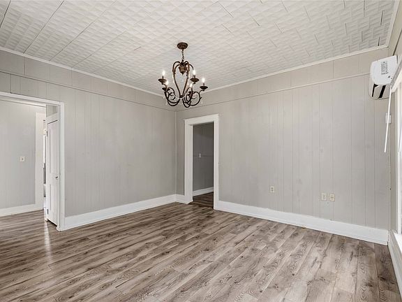 5th image of 1317 Avenue C