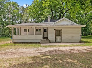 18923 W Almy Rd, Howard City, MI 49329