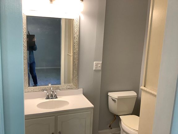 4th image of 6284 Teletha Ln Unit B