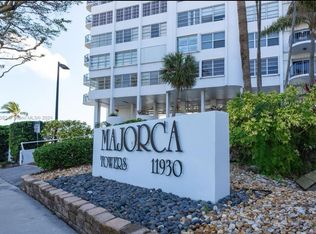 11930 N Bayshore Dr APT 302, North Miami, FL 33181