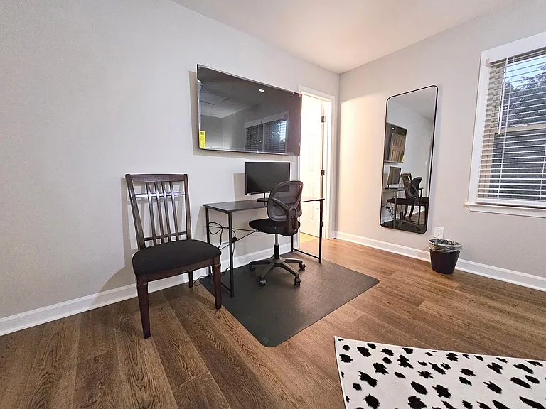 7204 Leaves Ln — Photo 23