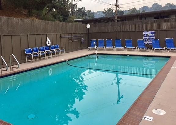 5th image of 2161 Whitman Way APT 30