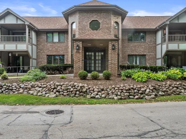 6565 North Green Bay AVENUE #102, Glendale, WI 53209