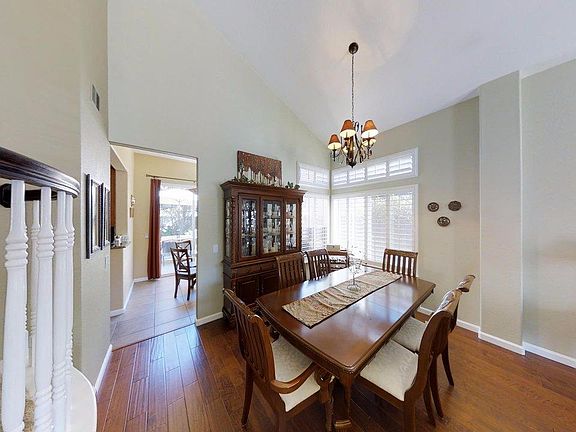 3rd image of 3707 Falkirk Way