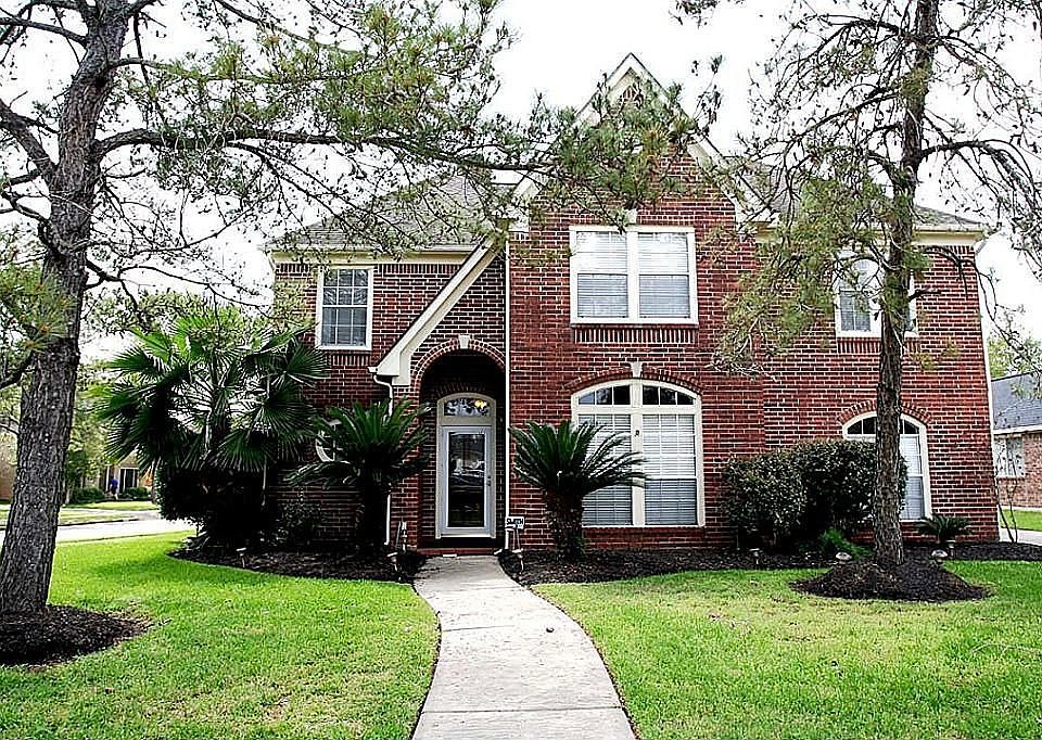 1st image of 2714 Vermillion Dr