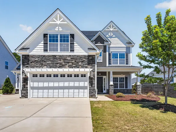 1108 Matisse Dr, Fuquay Varina, NC 27526