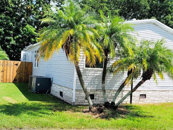 220 NE 12th Ave Lot 72, Homestead, FL 33030