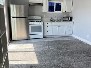 7068 Calvin Ave, Reseda, CA 91335