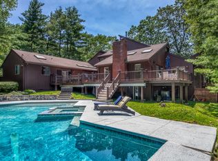 7 Woods Way, White Plains, NY 10605