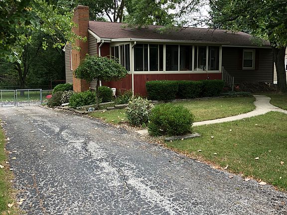 2nd image of 2605 N Towne Dr