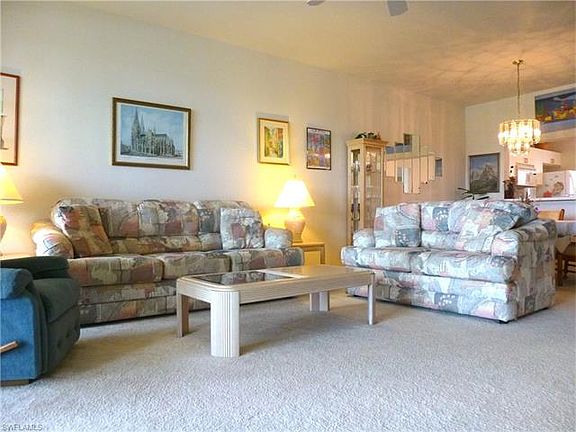 5th image of 625 Saratoga Cir APT 105
