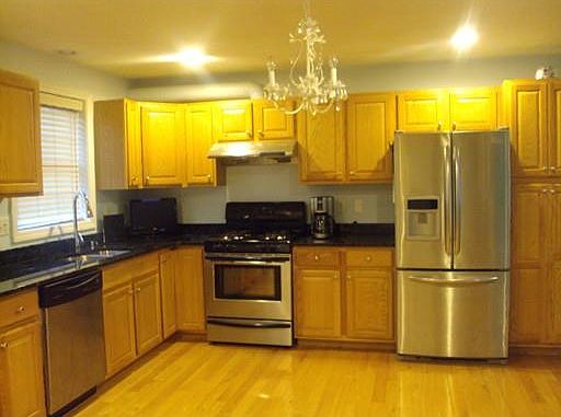 4th image of 395 Lee Burbank Hwy APT 1