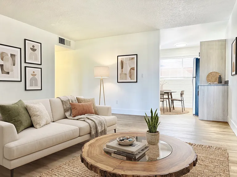 Villas on Holly — Photo 12