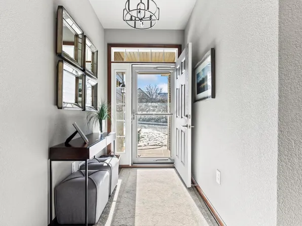 760 North Brookfield ROAD #201, Brookfield, WI 53045