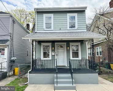 15 Pierce Ave, Trenton, NJ, 08629