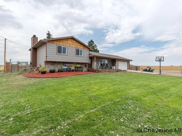 1716 Road 124, Cheyenne, WY 82009