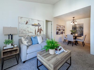 10218 Black Mountain Rd APT 60, San Diego, CA, 92126