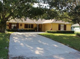 18210 Sandy Pines Cir, North Fort Myers, FL 33917
