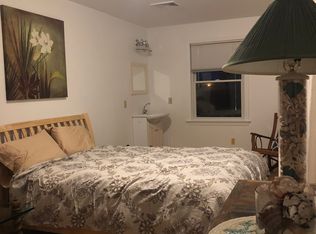 22 Rhode Island Ave #B, Narragansett, RI 02882