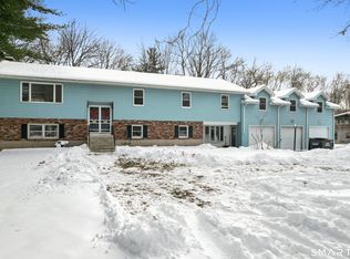 962 Shuttle Meadow Rd, Southington, CT 06489