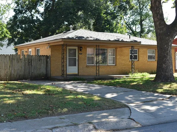 214 Stearns Ave, Haysville, KS 67060