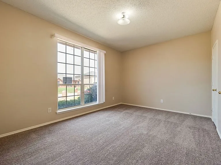 636 Canyon Pl — Photo 16