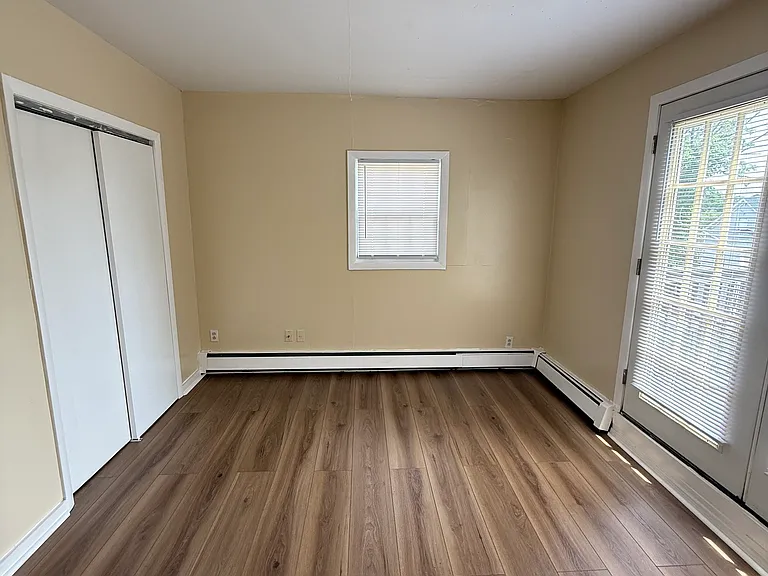 15 Robart St #1 — Photo 11