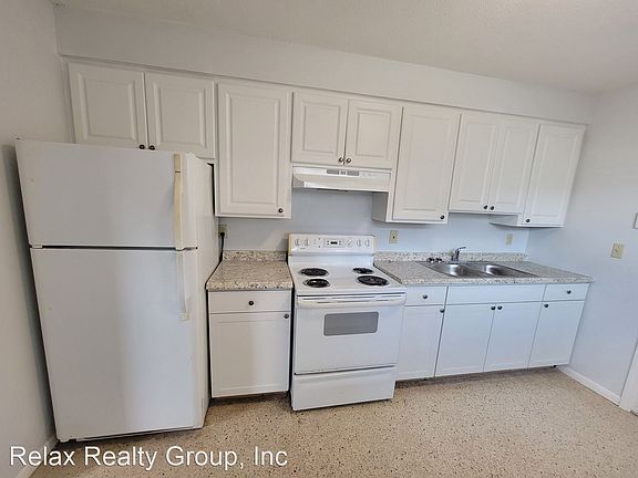 5th image of 1107 65th St NW #11464655