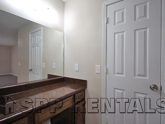 4th image of 5000 Heritage Valley Dr