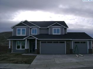 1052 Klamath Ct #24, Kennewick, WA 99336
