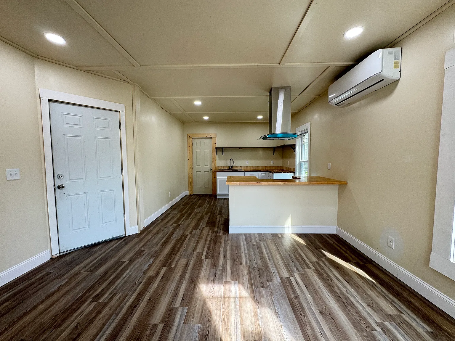 1 bed, 600 sqft, $975 — Photo 3