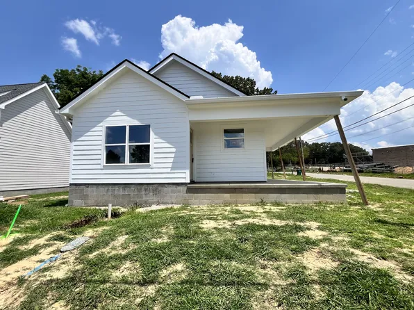 135 Edgewood Ave, Jackson, TN 38301