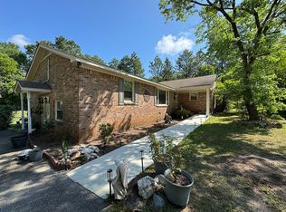 1935 Leander Dr, West Columbia, SC 29172