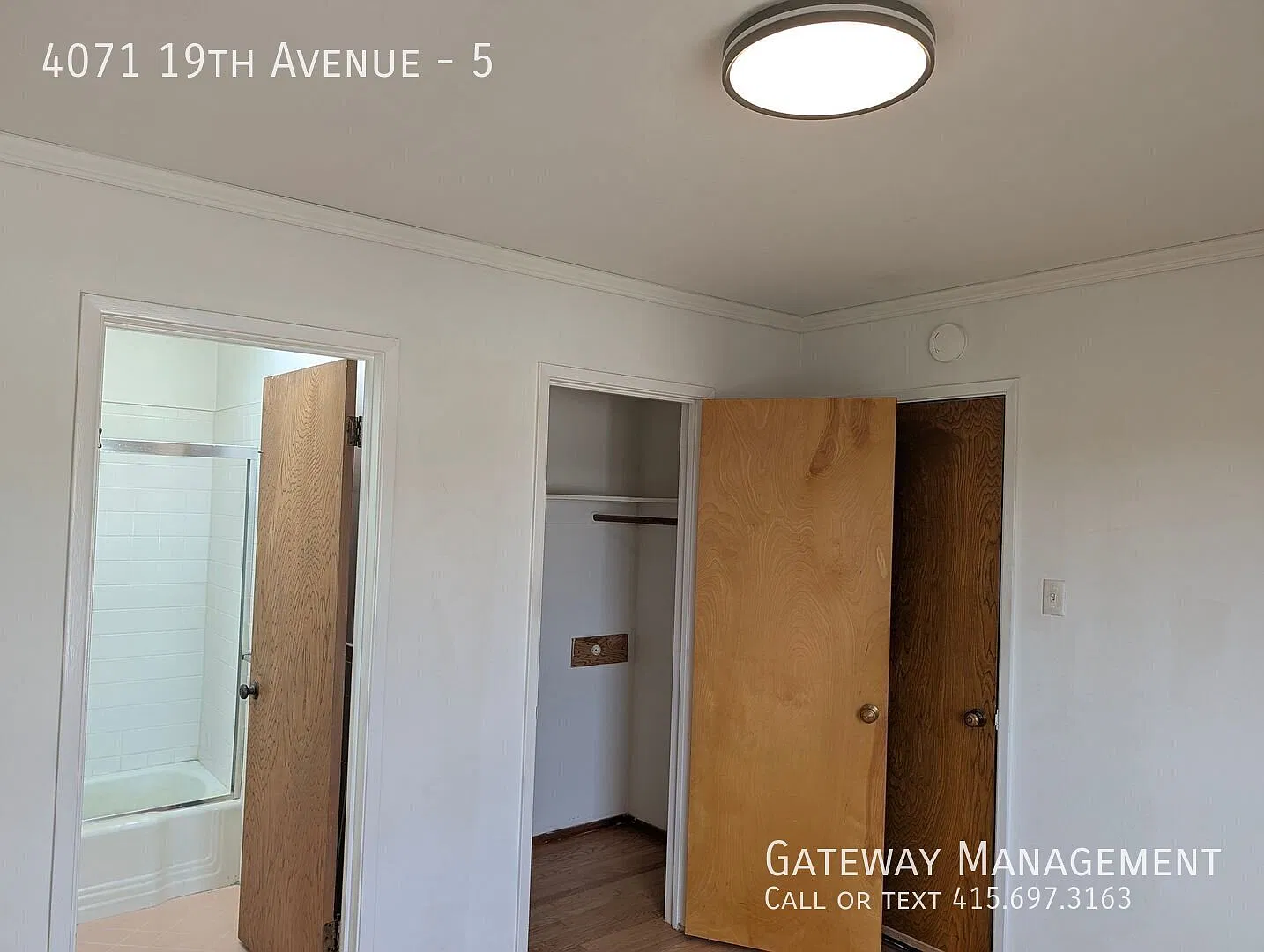 Top Floor 1 Bdrm with Parking, Southern light — Photo 4