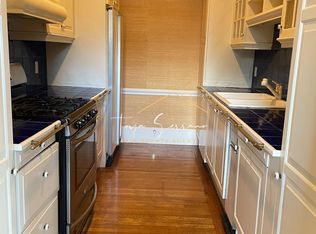 322 Commonwealth Ave #4A, Boston, MA 02115