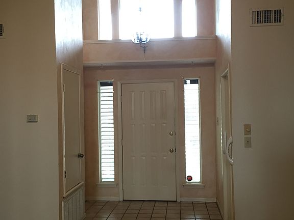 3rd image of 5549 Crossgate North St