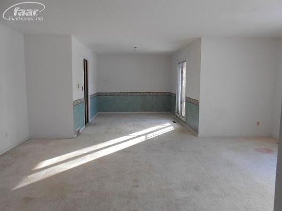 5th image of 1343 Donal Dr