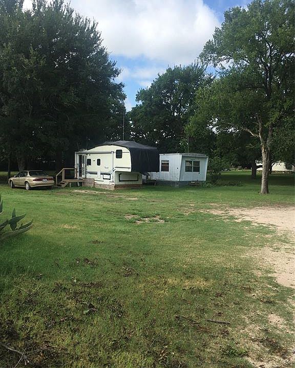 1st image of 326 Warnick Ct