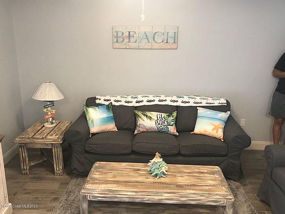 5th image of 315 Jefferson Ave #315